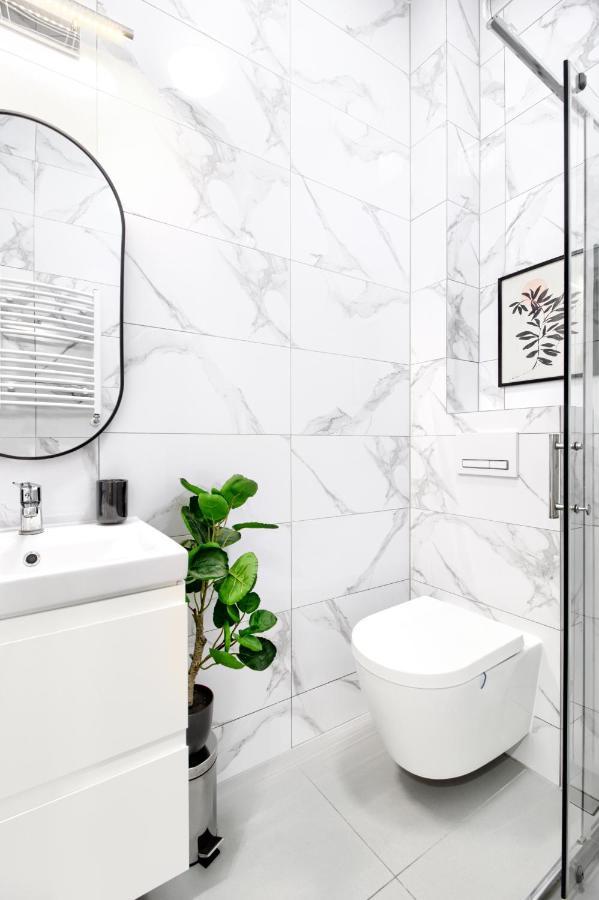 Apartamenty Wyspa Solna By Vacation Rental - Basen, Sauna, Jacuzzi, Silownia W Cenie Kołobrzeg Eksteriør bilde
